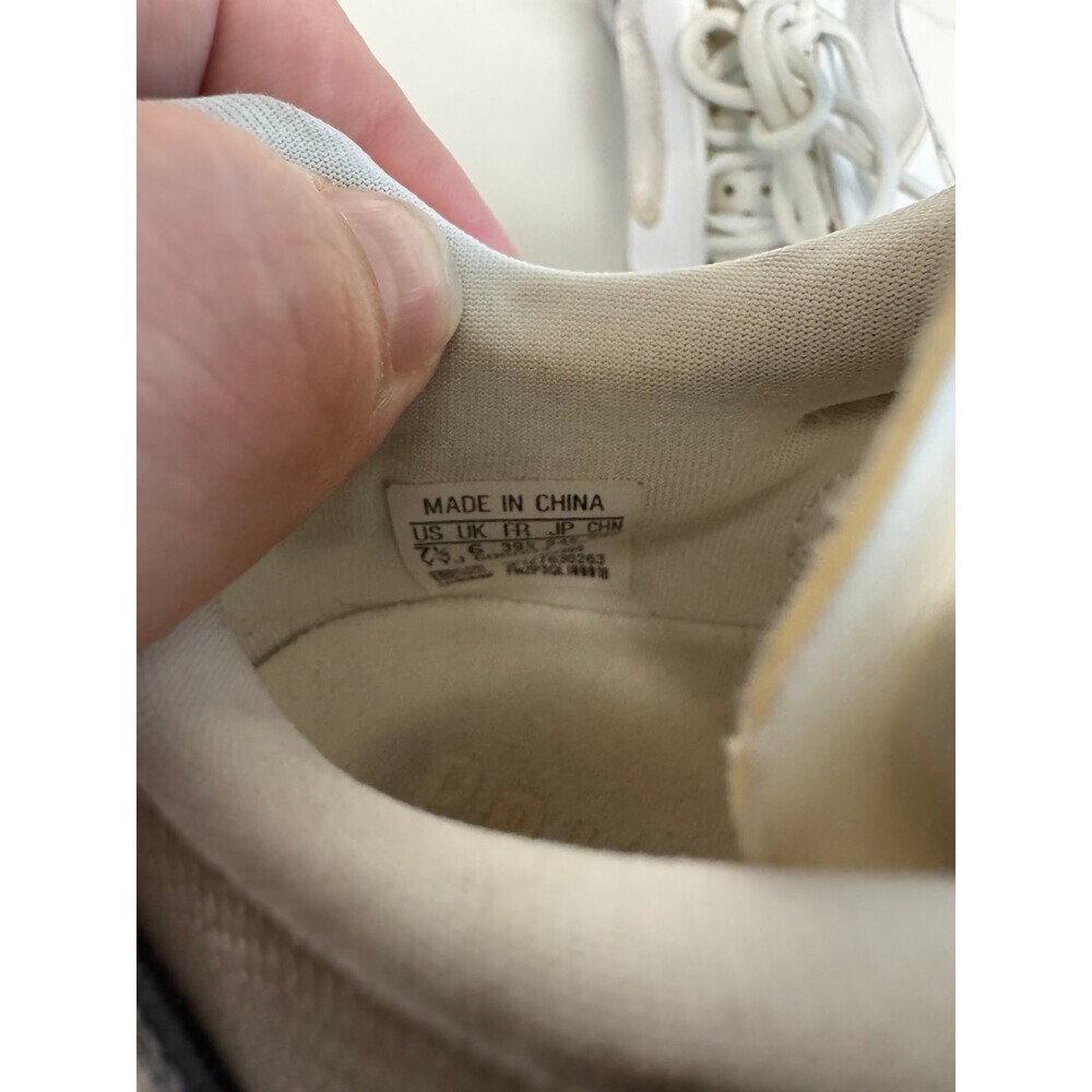 Stella McCartney Adidas Sneakers 7.5 - Picture 6 of 9